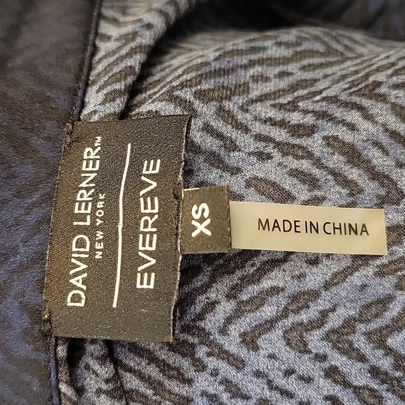 David Lerner New York Evereve Short Sleeve Wrap Surplice Blouse Top Blue Size XS - Picture 9 of 10